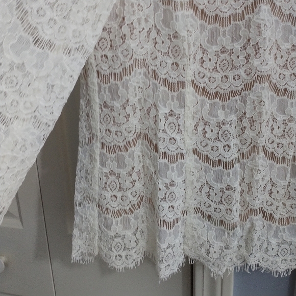 Rose & Olive White Lace Blouse  S - Picture 3 of 11